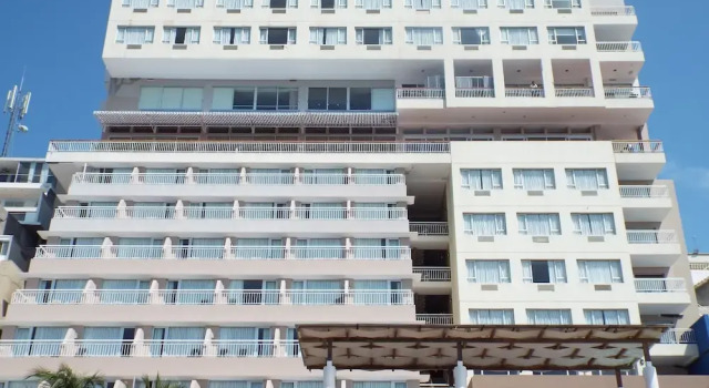 Howard Johnson Plaza Hotel Manta, Buchen Sie Hotel Business-Hotels in Manabi, 4* 5*