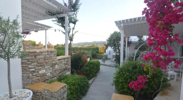 Апартаменты с видом на сад ThalaSEA - village Antiparos