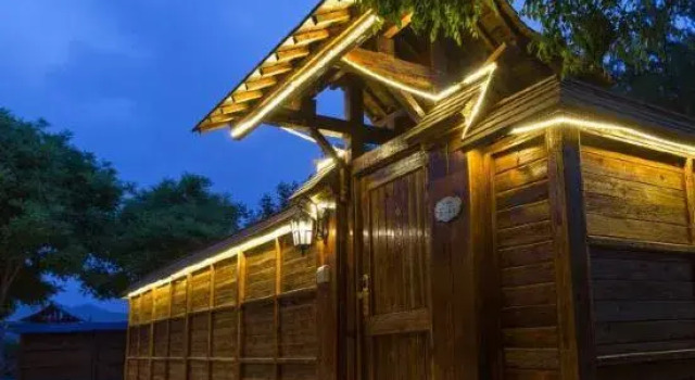 Beijing Yunju Private Tangyuan, Book Hotel Hoteller i Beijing Province med parkering, Parkering