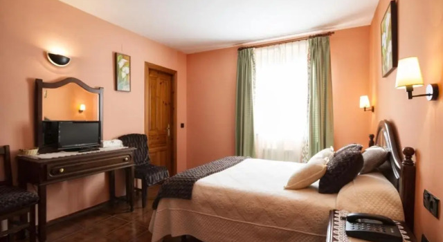 Двухместный номер Standard Hotel La Ercina