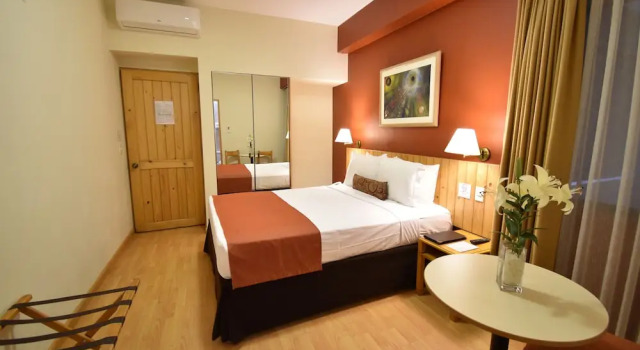 Номер Classic Qorianka Hotel