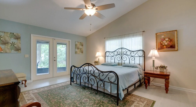 Dock & Lanai: Waterfront Home in Dunnellon, Prenota Hotel Dunnellon Florida