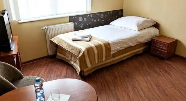 Hotel Omega, Buchen Sie Hotel Hotels in Großpolen mit Parkplatz, Parkplätze