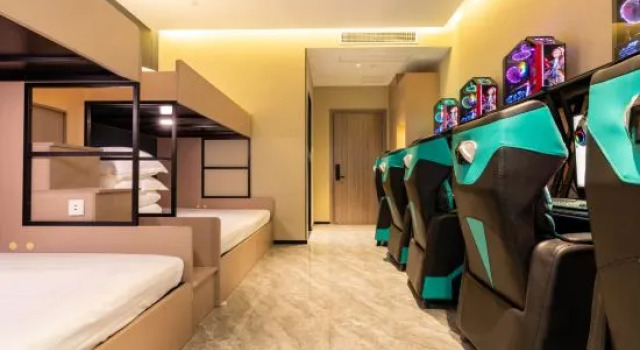 Кровать в общем номере Feida e-sports Hotel