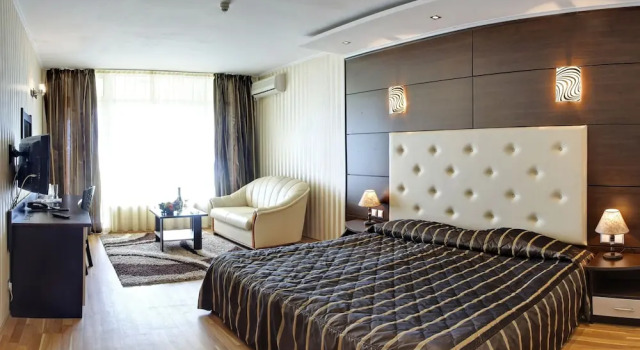 Двухместный номер Standard с балконом ELPIDA Hotel - All Inclusive & Beach Front