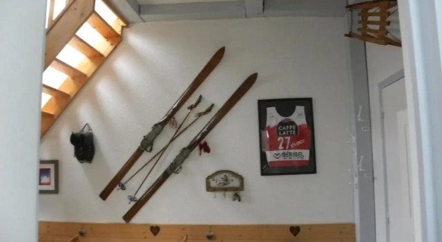 LE CENTRAL studio mezzanine