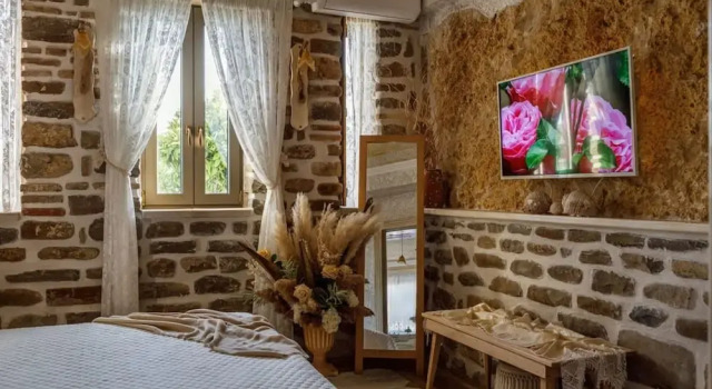 Lithos Messolongi Paradise - A Luxurious Retreat, Book Vacation Home Mesolongion 