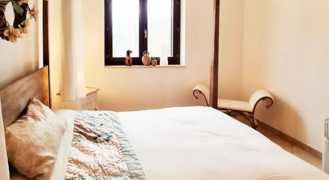 Amazing 2-bed Apartment in Paglieta for 6 People, Забронировать Апартаменты/квартира Отели Пальета с парковкой, Парковка