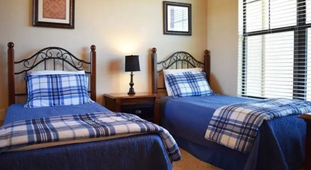 Bella Piazza 3U, Book Hotel Hoteller i Four Corners med pool, Swimmingpool