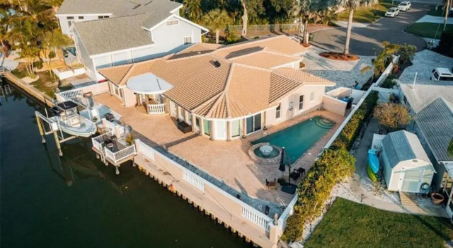 Experience The Ultimate in Luxury Living
