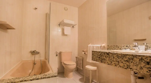 Четырёхместный номер Standard Hotel Cervol by Nexta