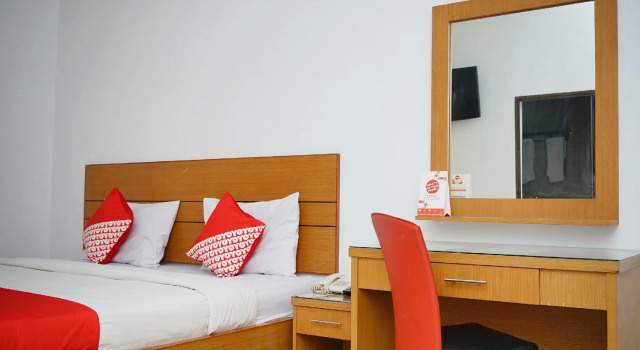 Двухместный номер Deluxe OYO 2291 Hotel Bahagia