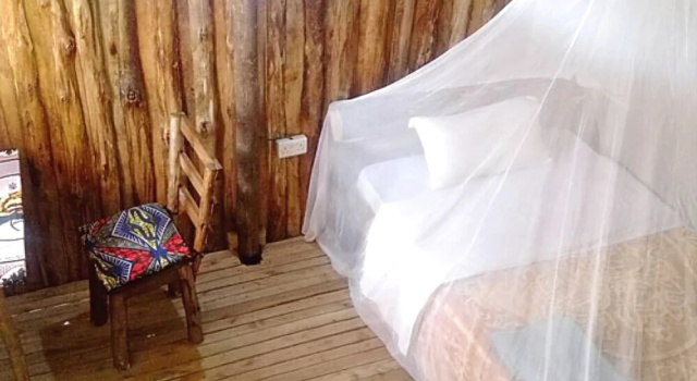 Kalitusi Nature Resort, Réserver Camping Fort Portal Western Uganda