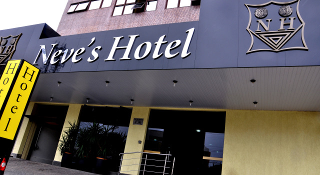 Oft Neve's Hotel
