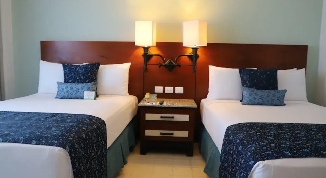Номер Superior с балконом Pierre Mundo Imperial Riviera Diamante Acapulco