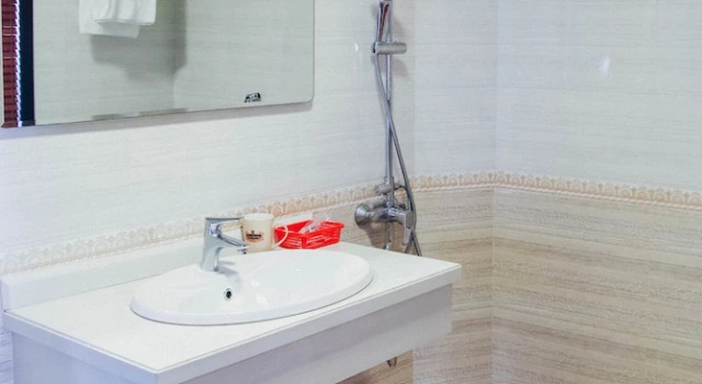 Двухместный номер Standard с балконом и с видом на море Cuong Thinh Motel