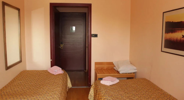 Nurmeshovi, Buchen Sie Hotel Hotels in Ostfinnland mit Parkplatz, Parkplätze