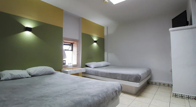 Четырёхместный номер Standard Hotel Plaza Morelia