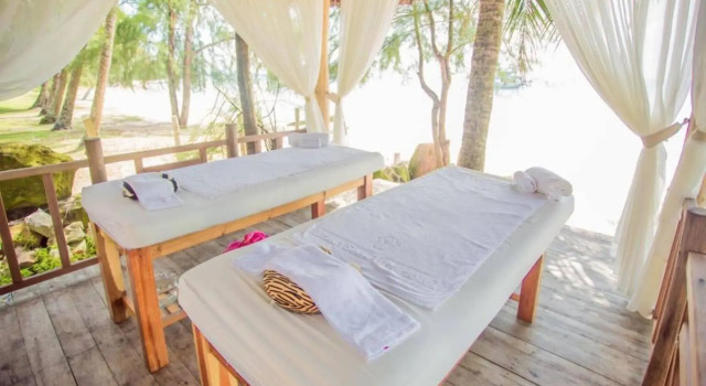 Coco Palm Beach Resort & Spa