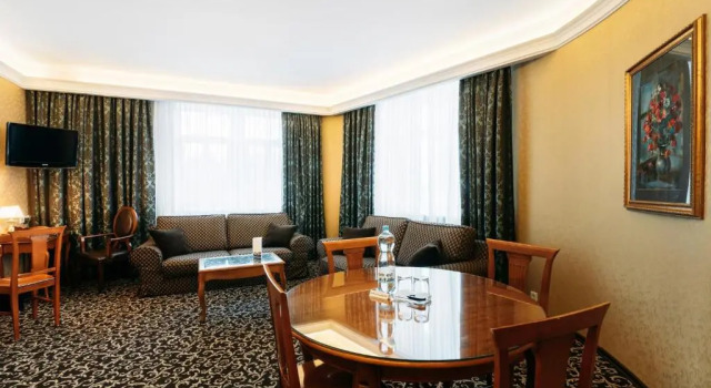 Апартаменты Hotel Jelgava