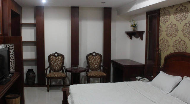 Twin Tiger Hotel