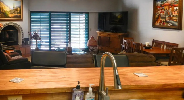 Tucson Home w/ BBQ & Patio, 5 Mi to A Mountain!, Rezerwuj Apartament Tucson Arizona