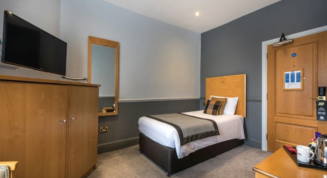 Номер Classic The Swan Hotel, Stafford, Staffordshire - The Coaching Inn Group