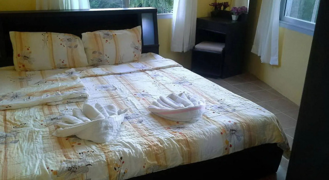 Chaweng Tropical Residence, Забронировать Отель Отели Чавенг с парковкой, рядом с Театр Самуи, Чавенг, Парковка