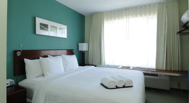 Springhill Suites by Marriott Warwick, Book Hotel West Warwick Rhode Island