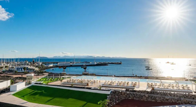 Полулюкс Deluxe с видом на море Barceló Playa Blanca