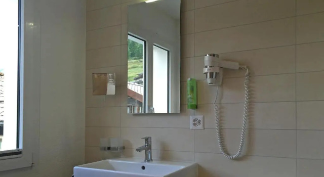 Номер Economy Park-Hotel Saas- Fee