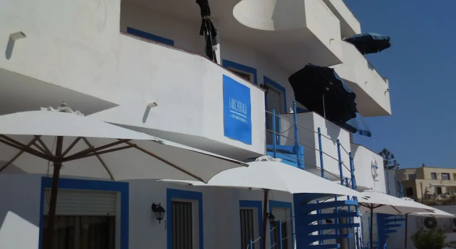 Case Vacanze Farchikalà, Забронировать Отель Лампедуза Италия, рядом с Lampedusa Port