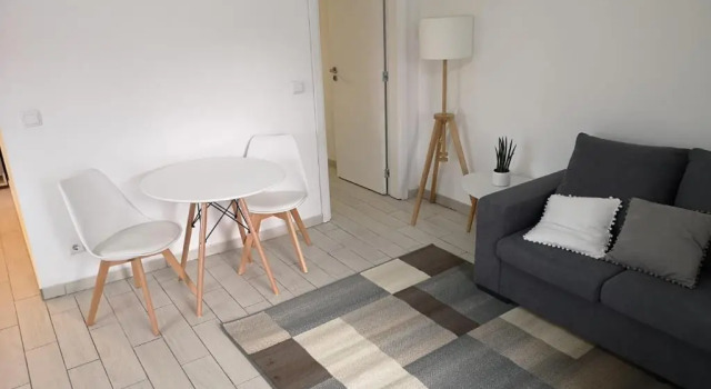 Апартаменты c 1 комнатой Lemon Tree House Coimbra - Courtyard garden with city views