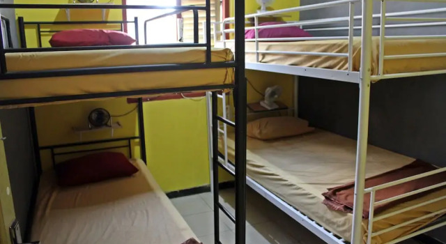 Rumah Teman Hostel, Book Hostel Hostels in Semarang, Hostel