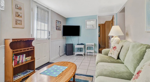1321 Santos Rd 102, Забронировать Апартаменты/квартира Отели в центре Форт-Майерс-Бич, в центре