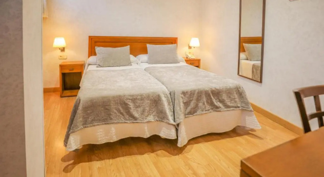 Семейный номер Standard Hotel Granada Centro