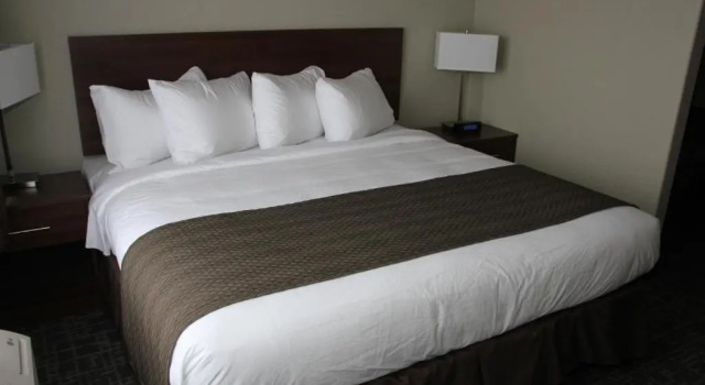 Двухместный номер Standard Days Inn & Suites by Wyndham Yorkton