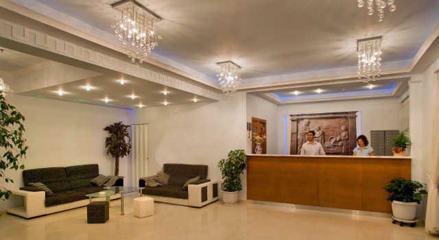 Parthenon Hotel
