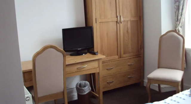 Standard Kahden hengen huone Mountbatten Hotel
