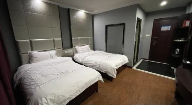 Люкс Deluxe Changsha Jinhuijia Business Hotel