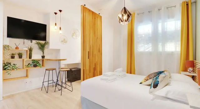 Charming Apartment With AC -1br-3p- Sentier, Забронировать Апартаменты/квартира Париж Иль-де-Франс, рядом с Станция метро Rambuteau