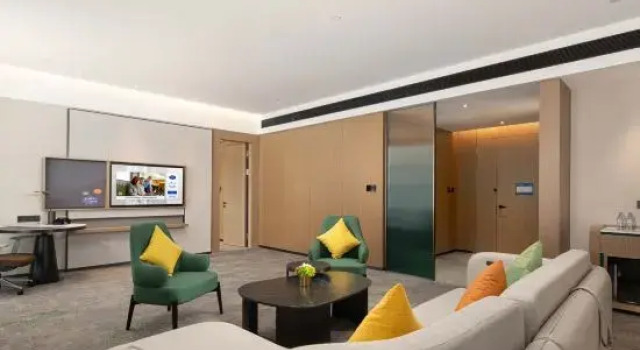 Люкс Business Hampton by Hilton Chengdu XinTong Avenue Railway Station