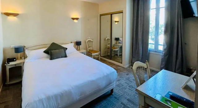 Номер Superior La Garoupe-Gardiole Boutique Hotel