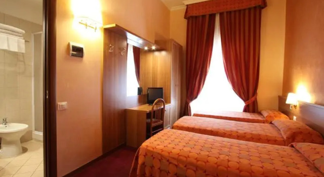 Standard- værelse Clarin Hotel