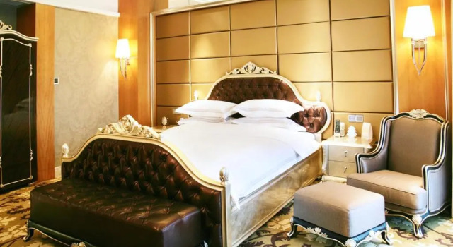Люкс Executive Glarun Jinling Hotel