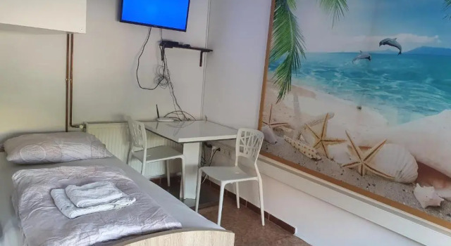 Студия Apartments Fazarinc with parking, wellness and city store in the center of Celje