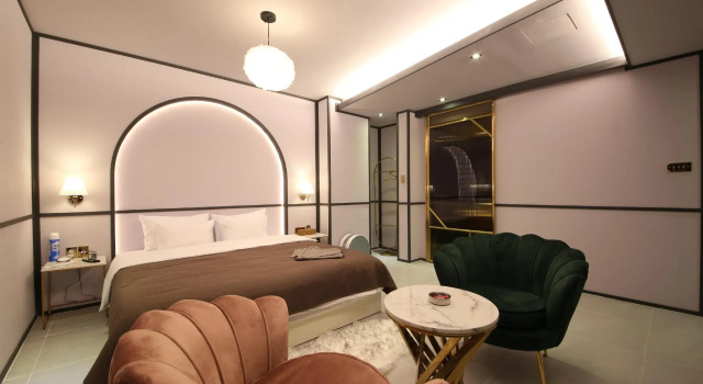 Suite Den Basta Hotel bifc