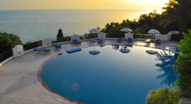 Apartments Maria With Pool - Agios Gordios Beach, Corfu, Забронировать Апартаменты/квартира Айос-Георгиос Остров Корфу
