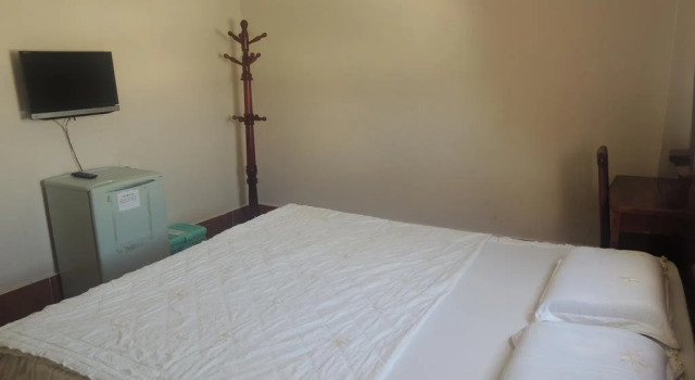 Ngoc Tran Hotel, Забронировать Отель Ратьзя 
