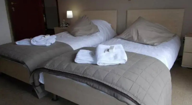 Hotel Lommelhof, Забронировать Отель Отели в центре Ломмель, в центре